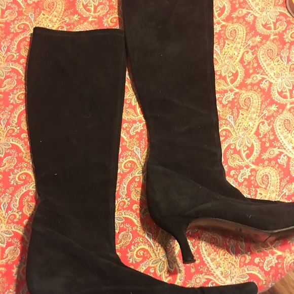 stuart weitzman kitten heel boots